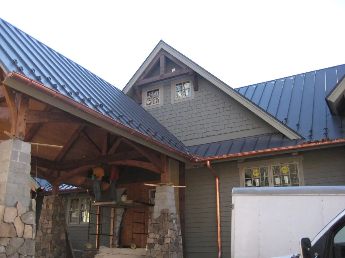 Craftsman Roofing team delivering quality roofing work in Ironton